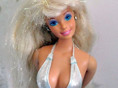 "My hair sparkles when I'm horny. Wanna touch?"