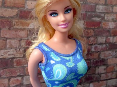 "Kenny, something tells me you really like my new dress"